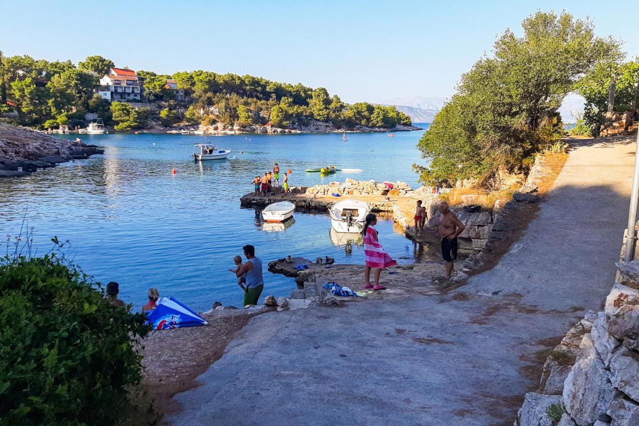 Vrbanj Apartments By The Sea Basina, Hvar - 542 מראה חיצוני תמונה