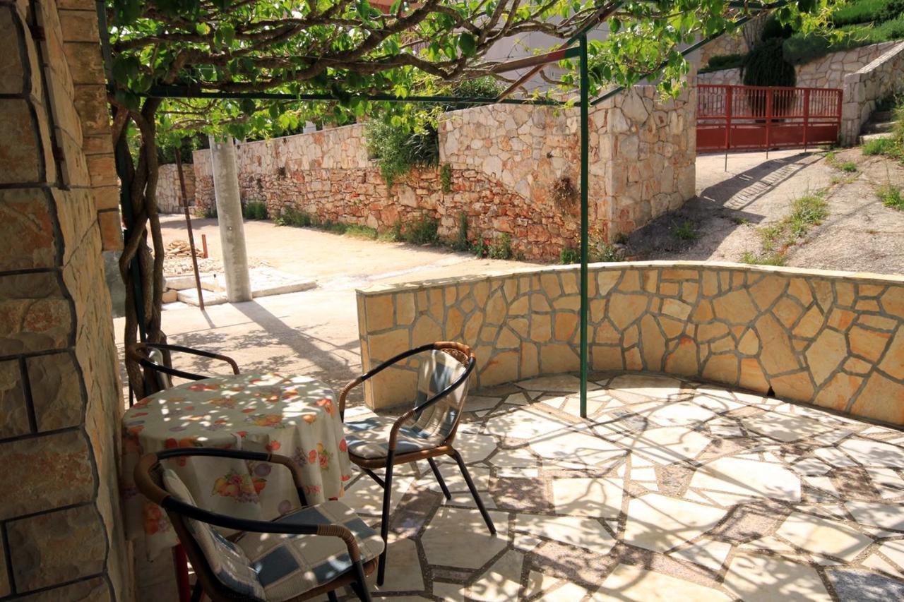 Vrbanj Apartments By The Sea Basina, Hvar - 542 מראה חיצוני תמונה
