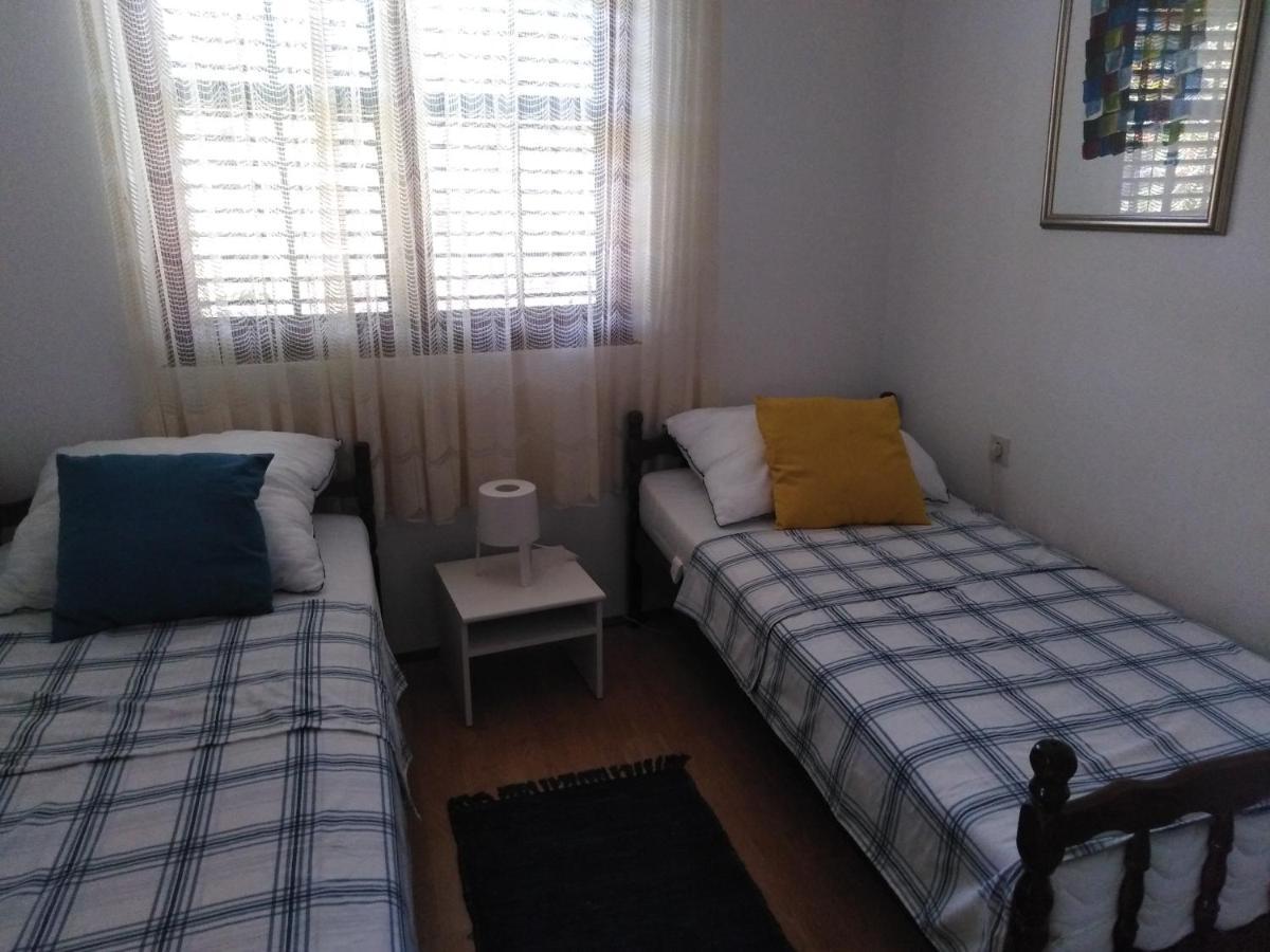 Vrbanj Apartments By The Sea Basina, Hvar - 542 מראה חיצוני תמונה